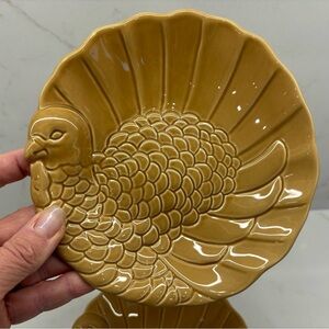 Set of 4 Pottery Barn Turkey Plates Figural and Embossed Dessert Canapé Plates
